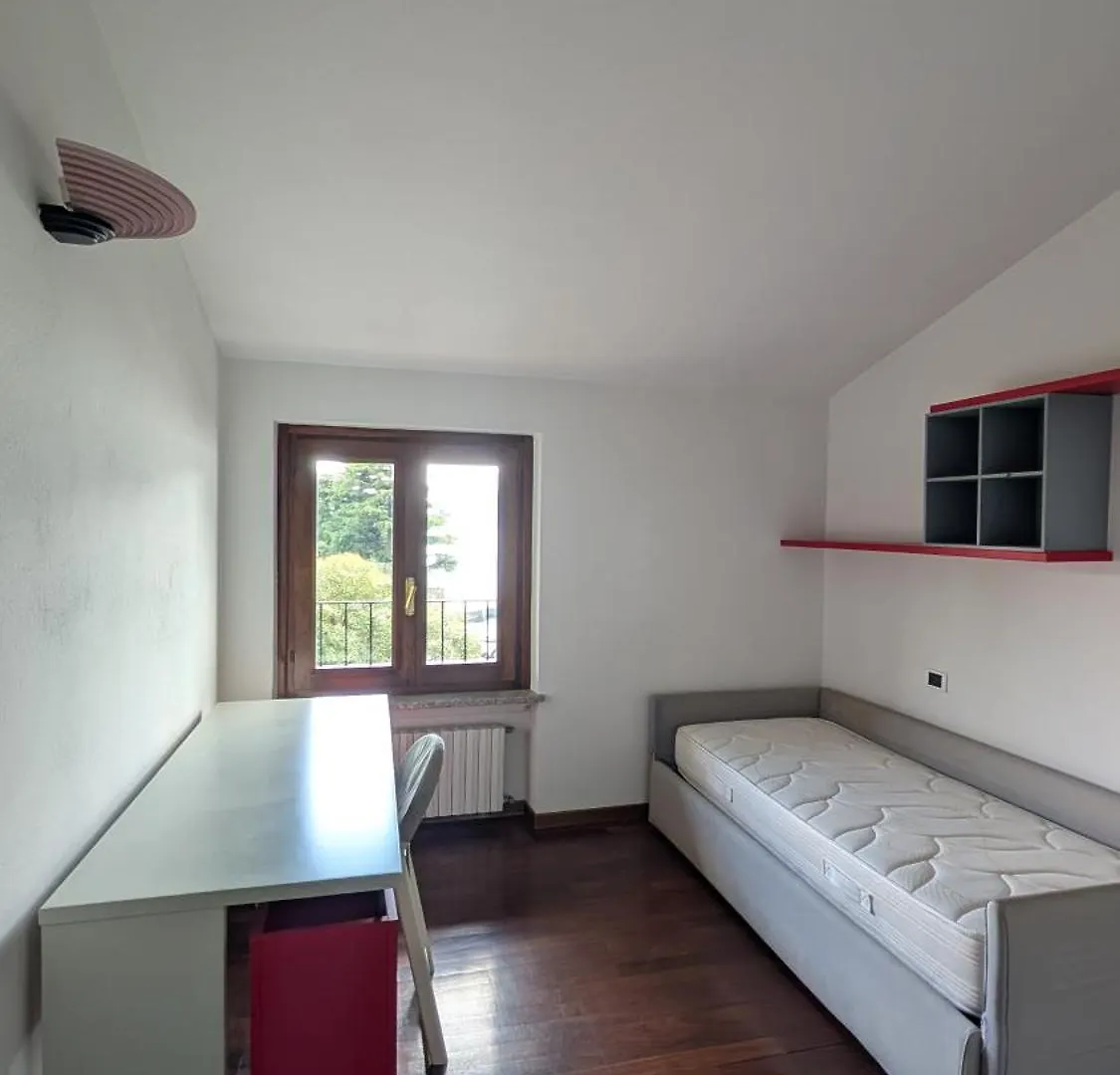 Feriehus Attico Vittoria Villa Marone Italien